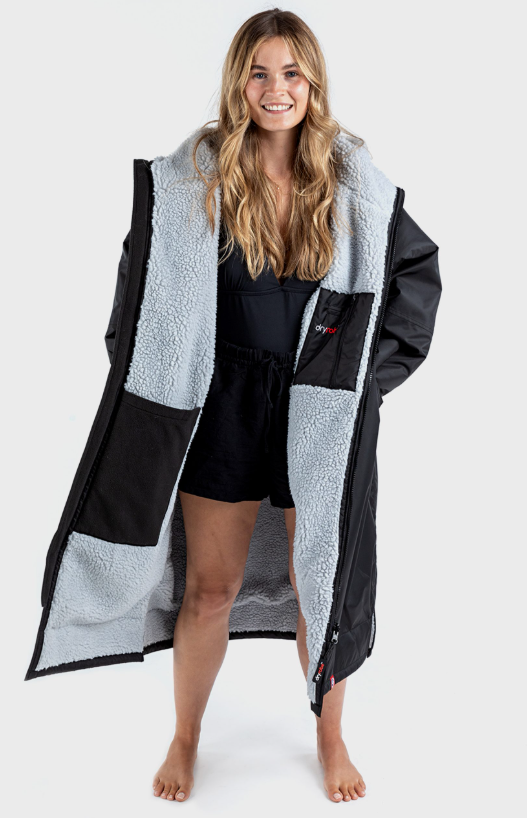 dryrobe® Advance | Long Sleeve Black Grey