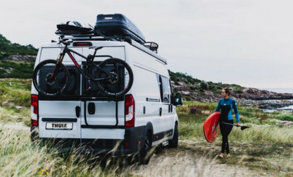 Thule Elite Van XT Ducato/Boxer – Silver/Black Van Bike Carrier for 2 Bikes