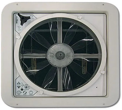 MAXXFAN 400 DELUXE 400 x 400 mm ROOF VENT Inc Remote control maxxair Fan